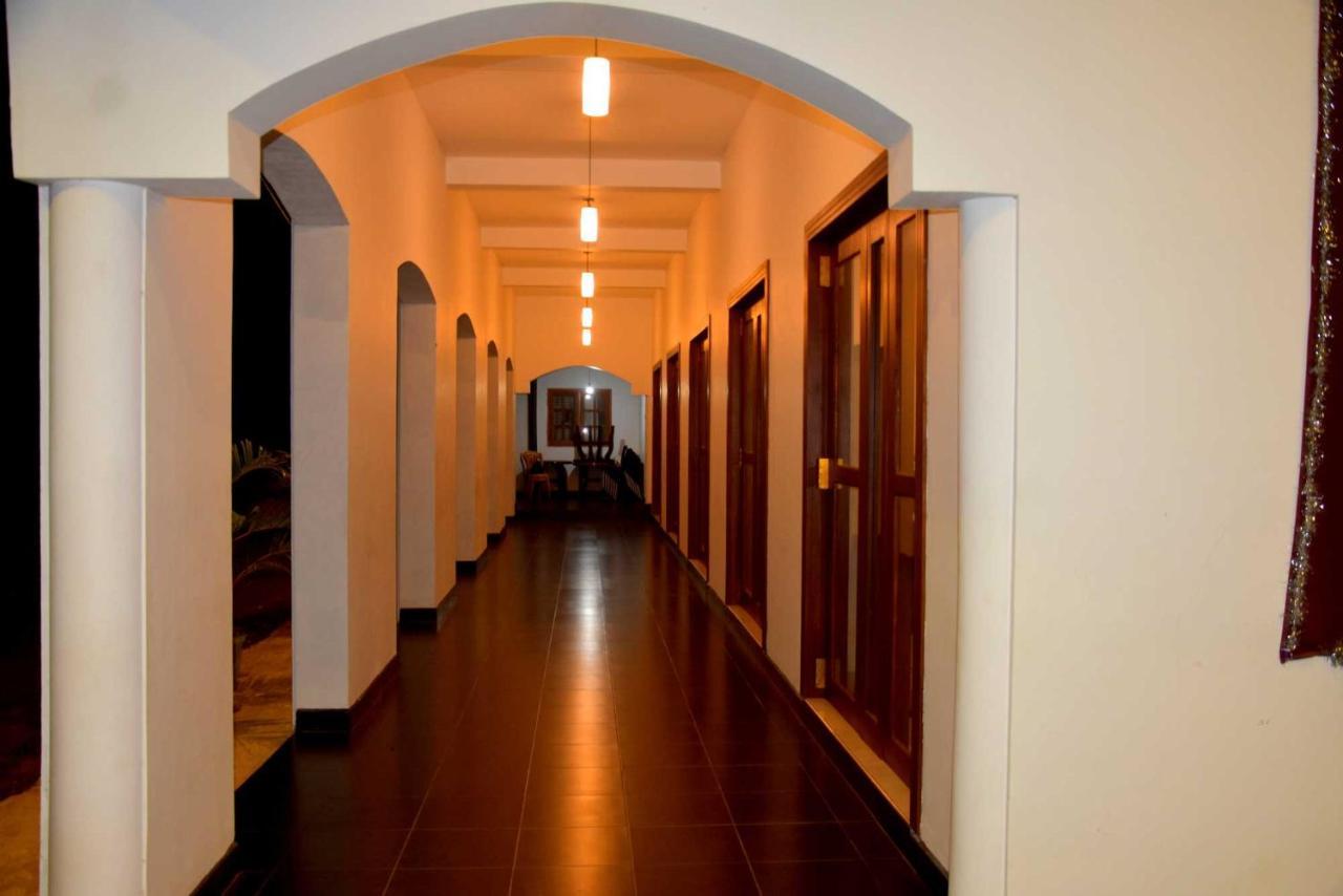 Wingate Hotel Wilgamuwa Wasgamuwa Exteriör bild