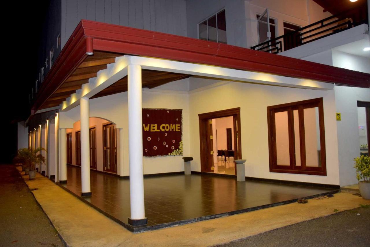 Wingate Hotel Wilgamuwa Wasgamuwa Exteriör bild